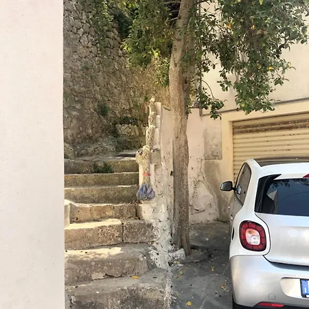 Pietre Di Mare Apartment